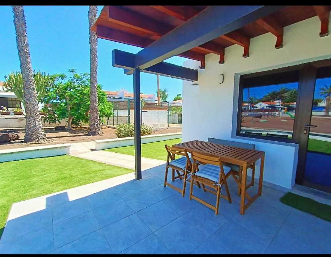Sunny Bungalow With Garden #1 Maspalomas  0*, Maspalomas (Gran Canaria)